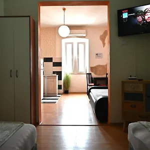 Ivana Rooms Гостевой дом