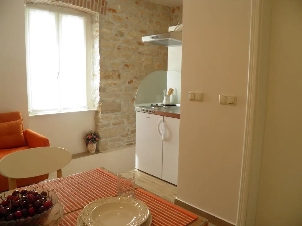 Apartments Vanesa Pula